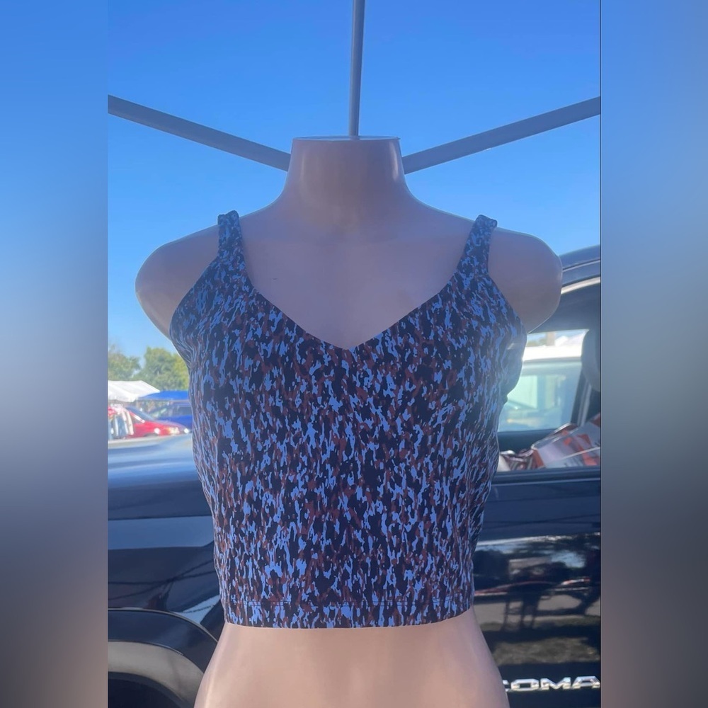 Lululemon athletica top